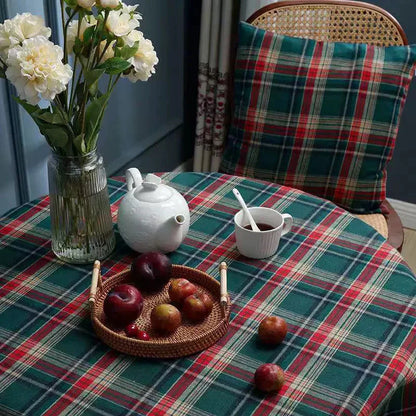 Green Christmas Tablecloth with Red/White/Green Plaid | Festive Elegance Unveiled