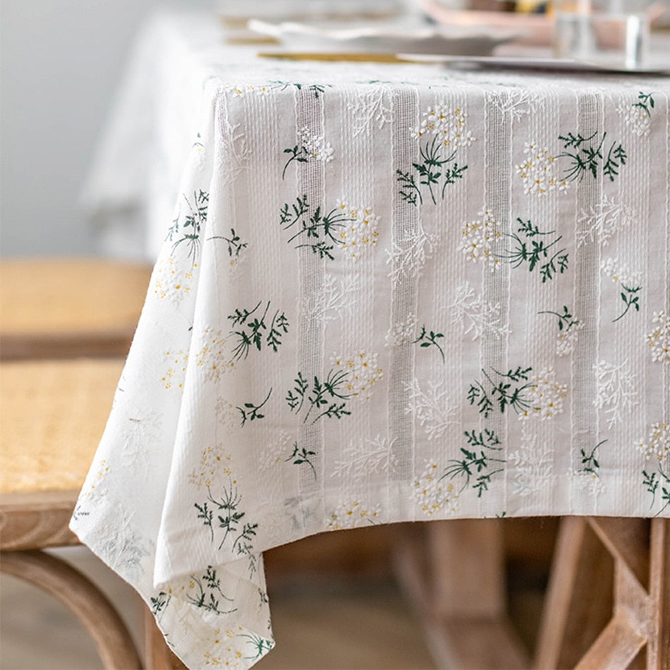 Oval Tablecloth | Floral White &amp; Golden Daisy with Tassels